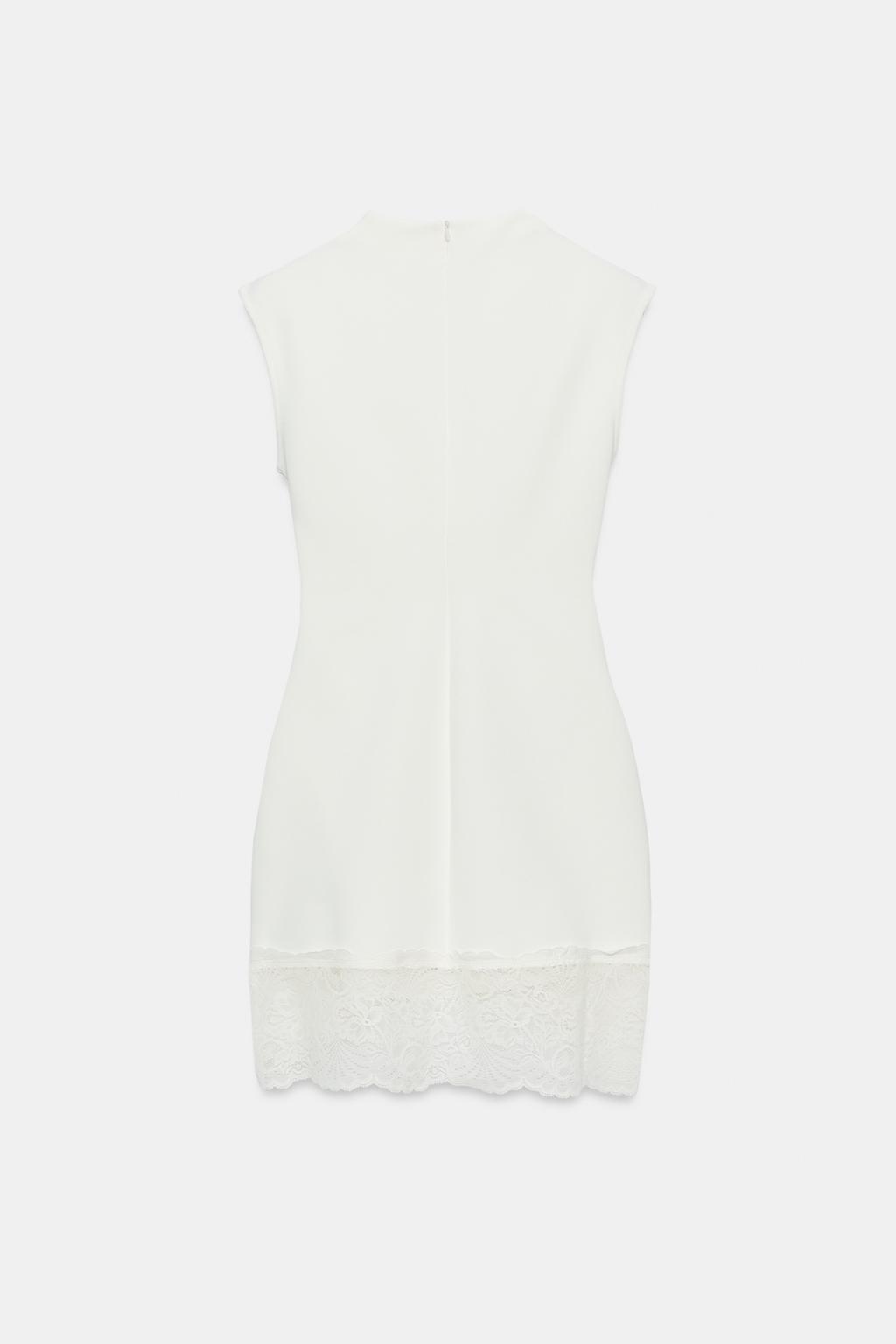 КОРОТКОЕ ПЛАТЬЕ ИЗ ЭЛАСТИЧНОЙ ТКАНИ С КРУЖЕВОМ