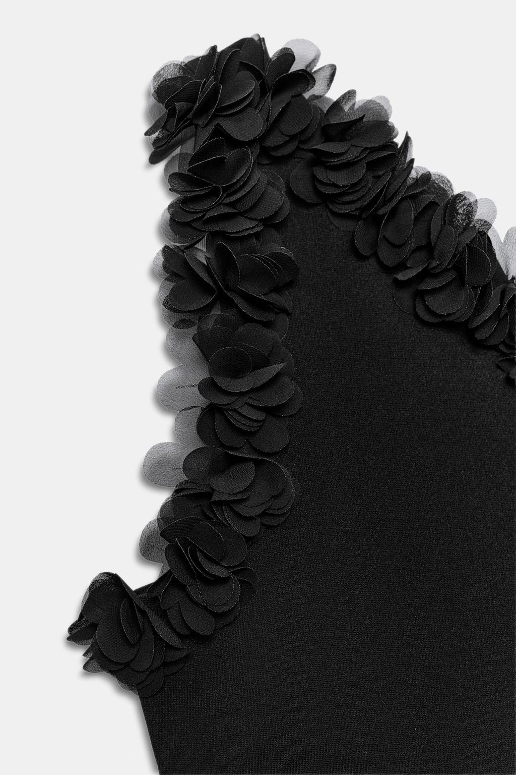 ТОП АСИММЕТРИЧНОГО КРОЯ С ЦВЕТАМИ