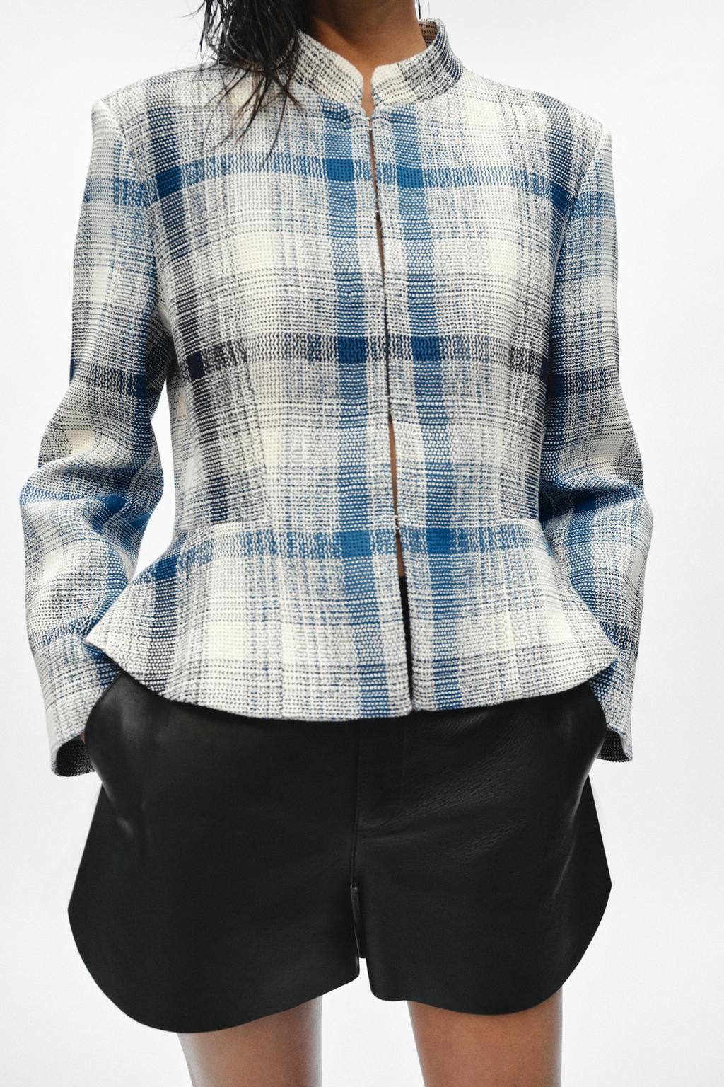 БЛЕЙЗЕР С БАСКОЙ ИЗ ТЕКСТУРНОЙ ТКАНИ — ZW COLLECTION