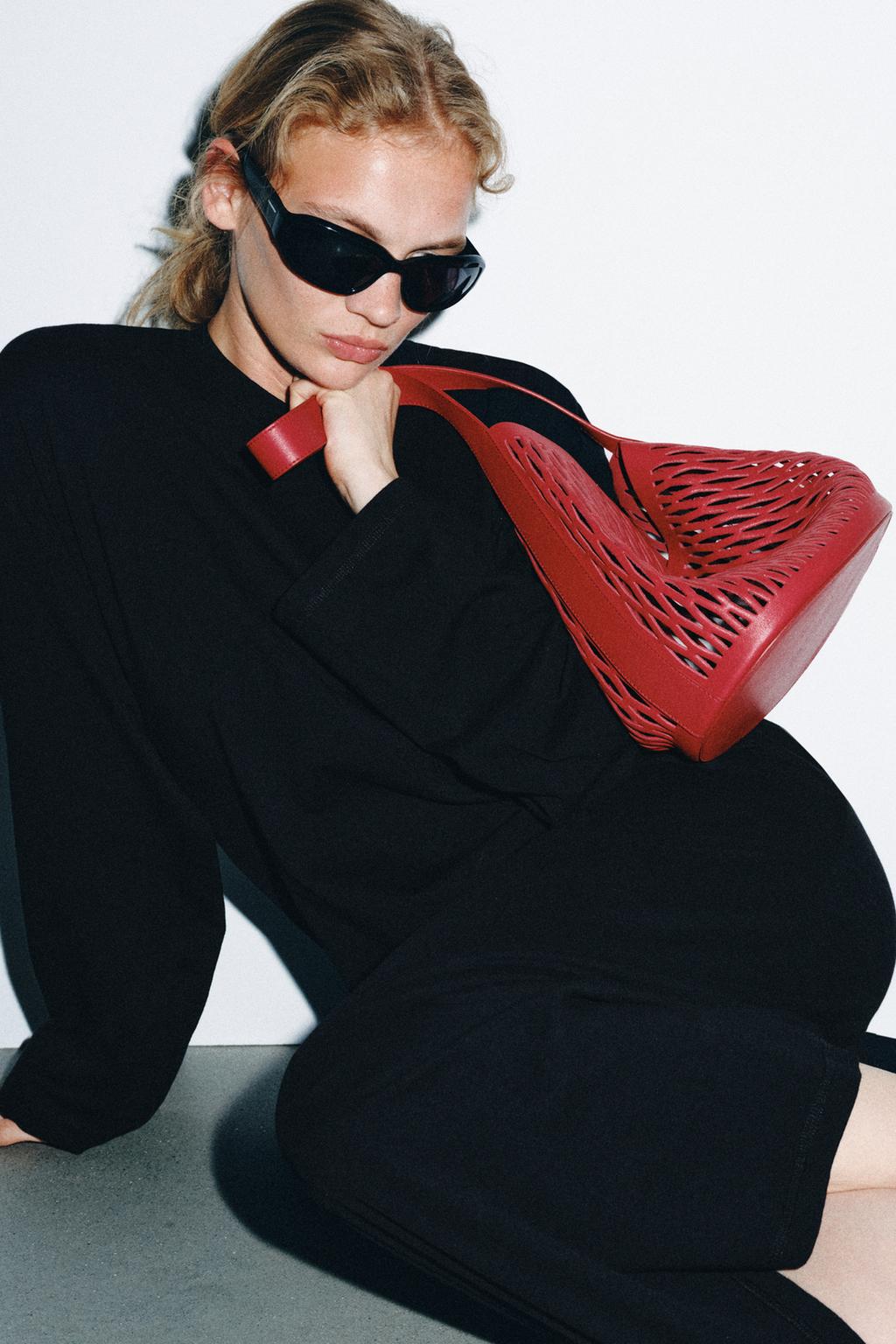 КОЖАНАЯ СУМКА С ПЕРФОРАЦИЕЙ