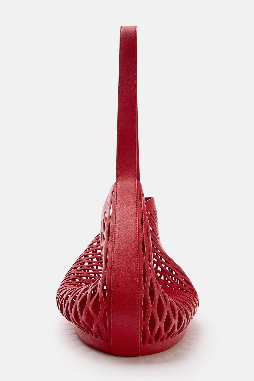 КОЖАНАЯ СУМКА С ПЕРФОРАЦИЕЙ