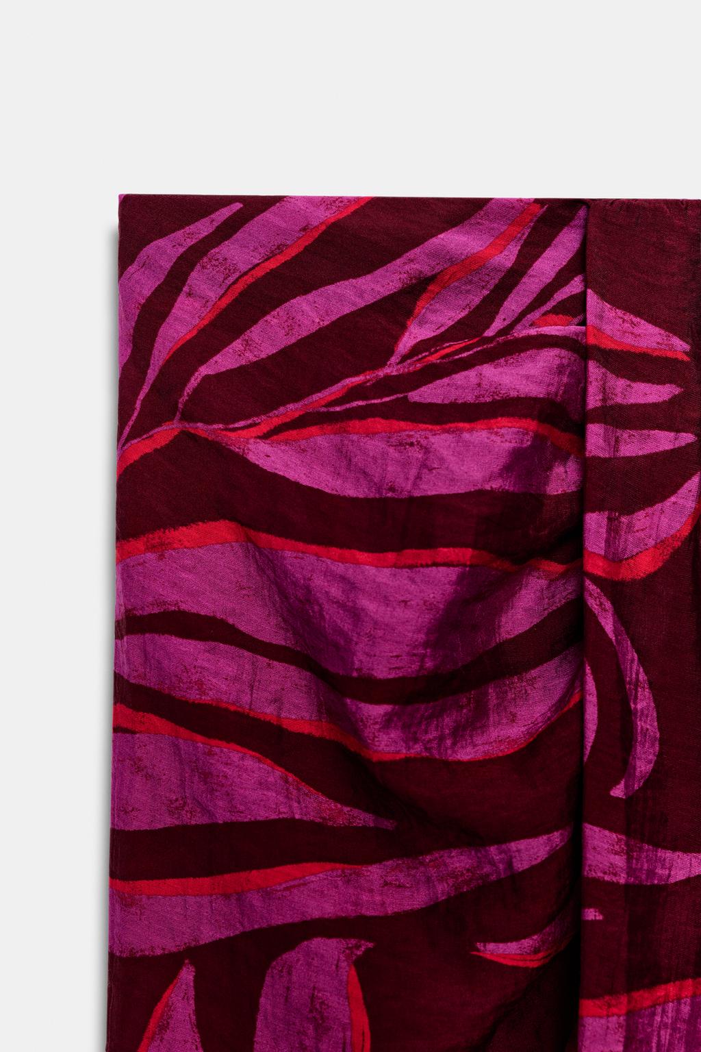 ПАРЕО С ПРИНТОМ «ПАЛЬМЫ»