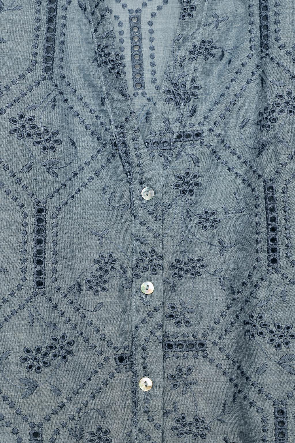 РУБАШКА С АЖУРНОЙ ВЫШИВКОЙ