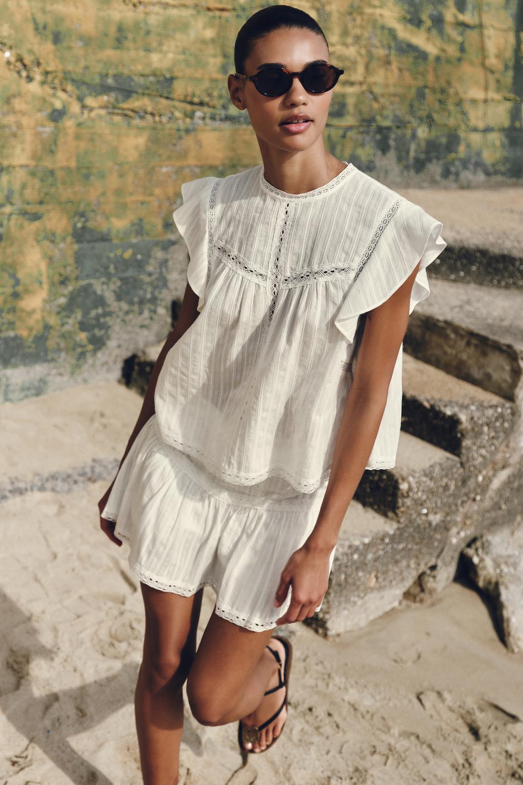 ТОП В РОМАНТИЧЕСКОМ СТИЛЕ С КРУЖЕВОМ