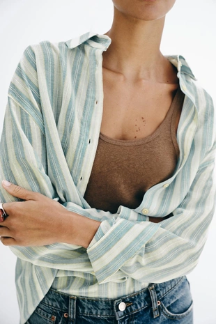 Объемная рубашка в полоску- Заказать в России