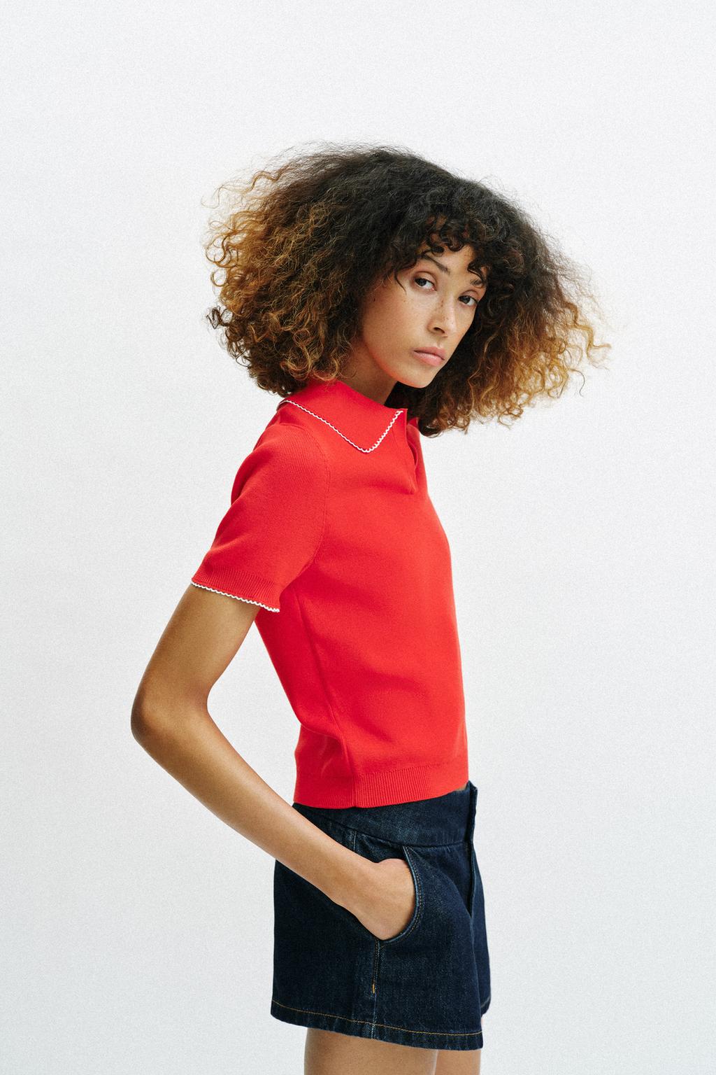 КОНТРАСТНОЕ ПОЛО С КРУЖЕВОМ