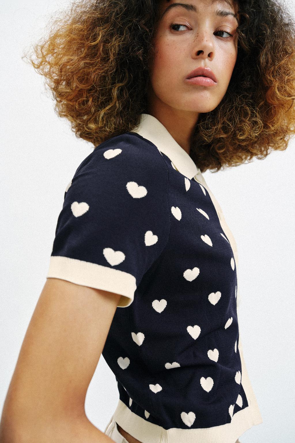 ПОЛО С ЖАККАРДОМ «СЕРДЦА»