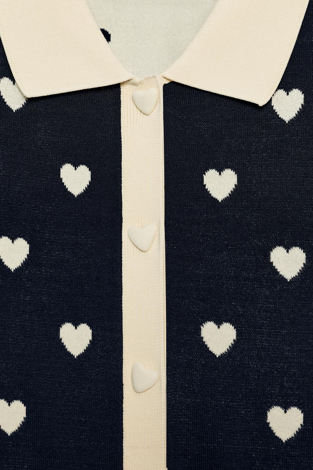 ПОЛО С ЖАККАРДОМ «СЕРДЦА»