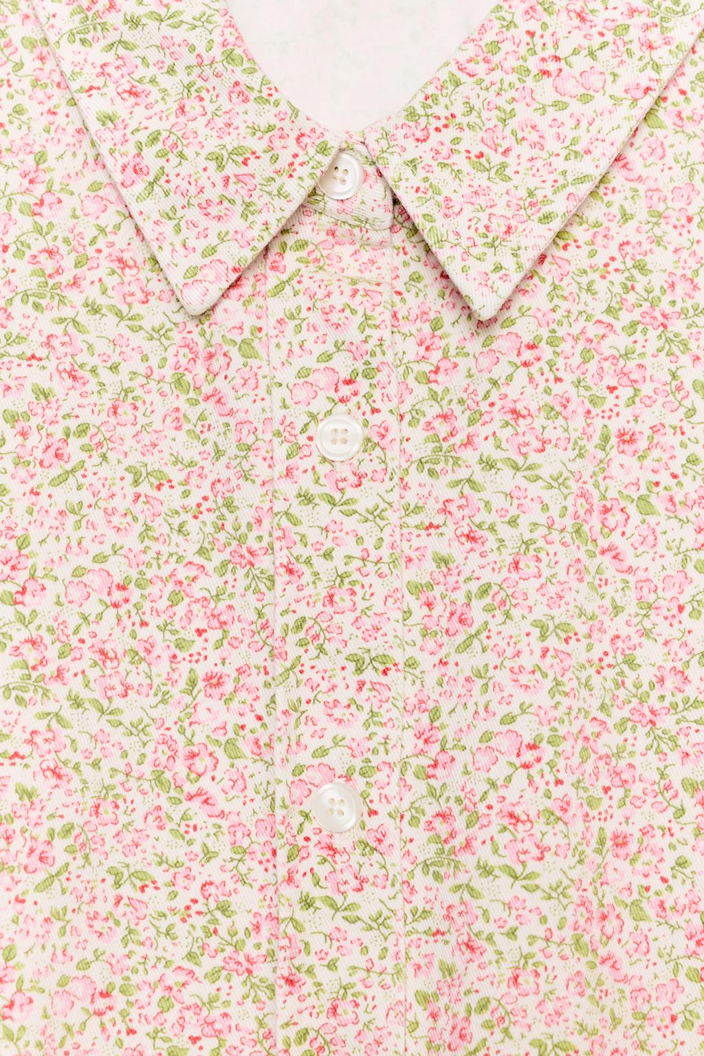 РУБАШКА С КОРОТКИМИ РУКАВАМИ И ЦВЕТОЧНЫМ ПРИНТОМ