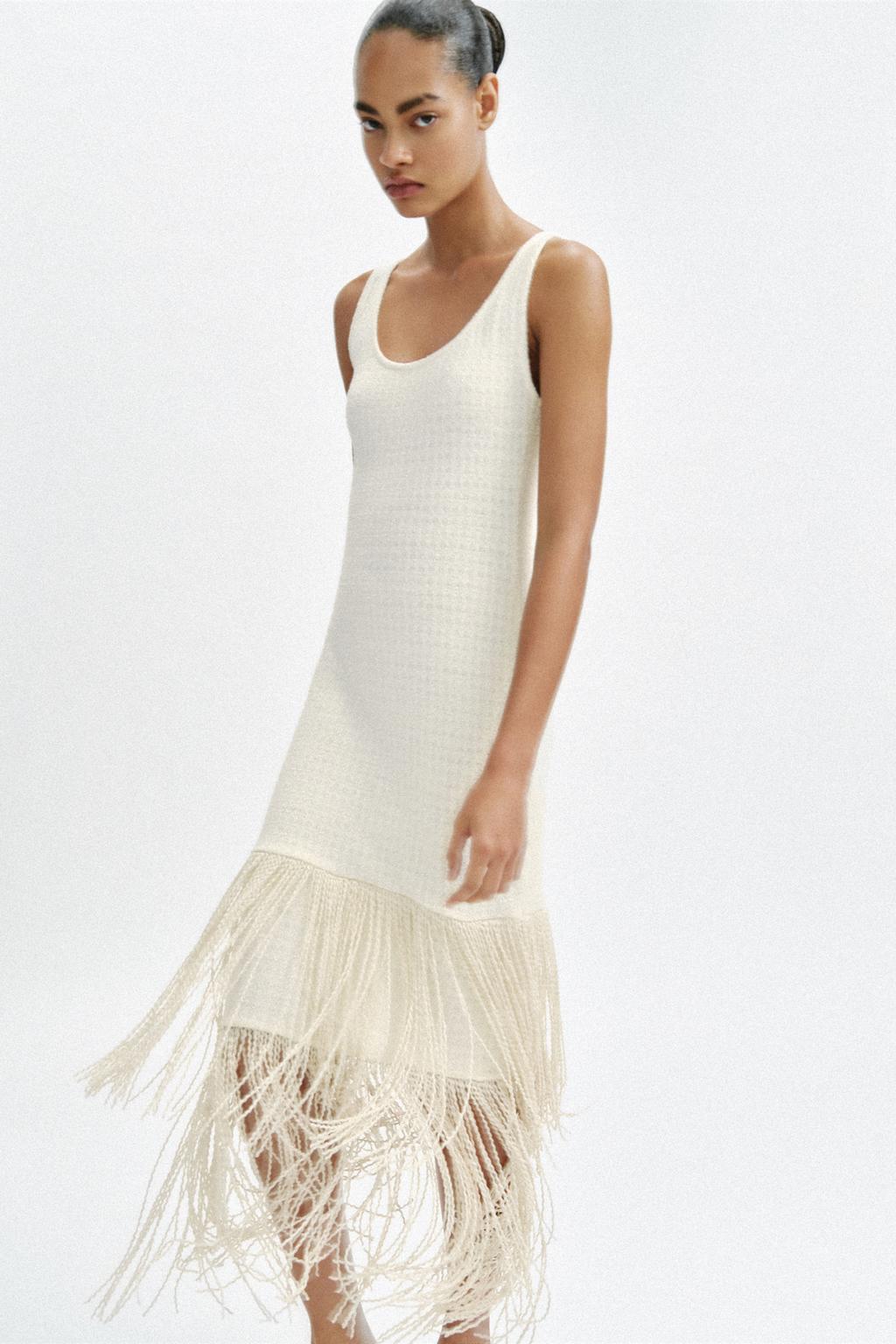 ПЛАТЬЕ С БАХРОМОЙ И ТЕКСТУРОЙ