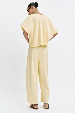 Топ в стиле рустик с рукавами-кейп