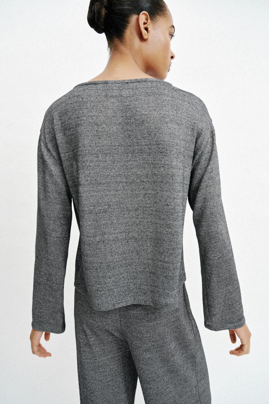 ФУТБОЛКА В СТИЛЕ РУСТИК С КРУГЛЫМ ВЫРЕЗОМ