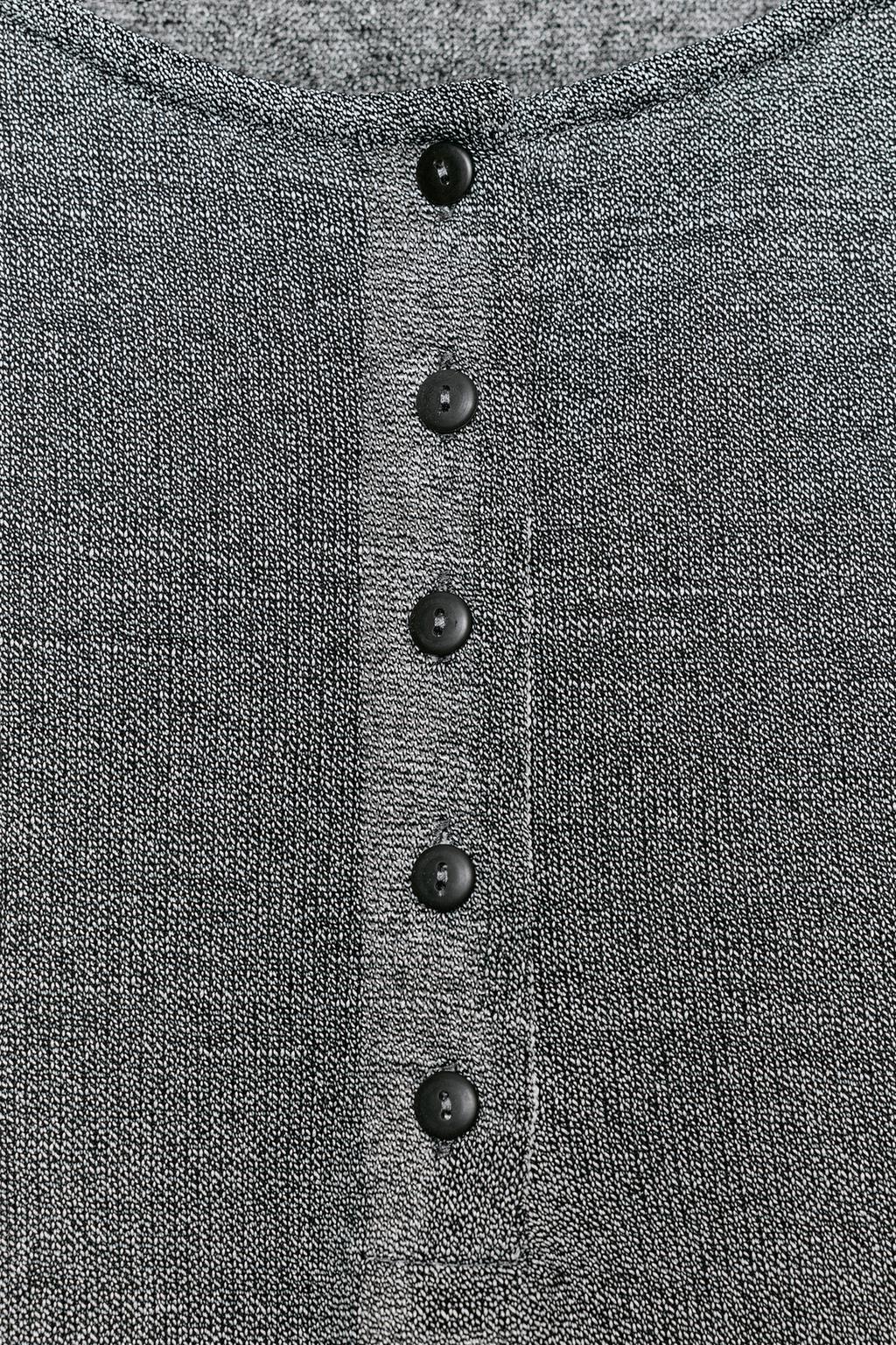 ФУТБОЛКА В СТИЛЕ РУСТИК С КРУГЛЫМ ВЫРЕЗОМ