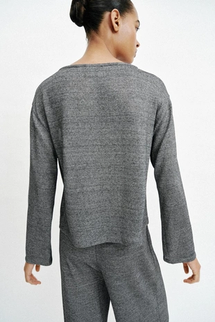 Футболка в стиле рустик с круглым вырезом- Заказать в России