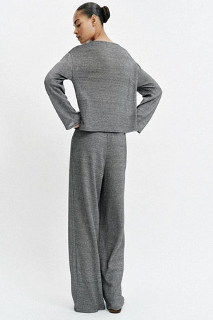 Футболка в стиле рустик с круглым вырезом- Заказать в России