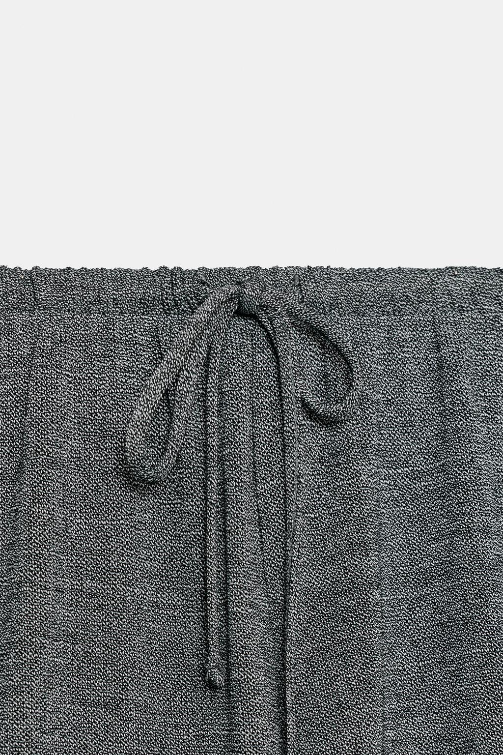 БРЮКИ ПРЯМОГО КРОЯ В ДЕРЕВЕНСКОМ СТИЛЕ