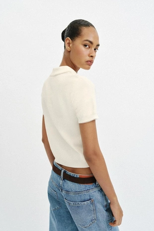 Поло из трикотажа с контрастным кружевом- Заказать в России