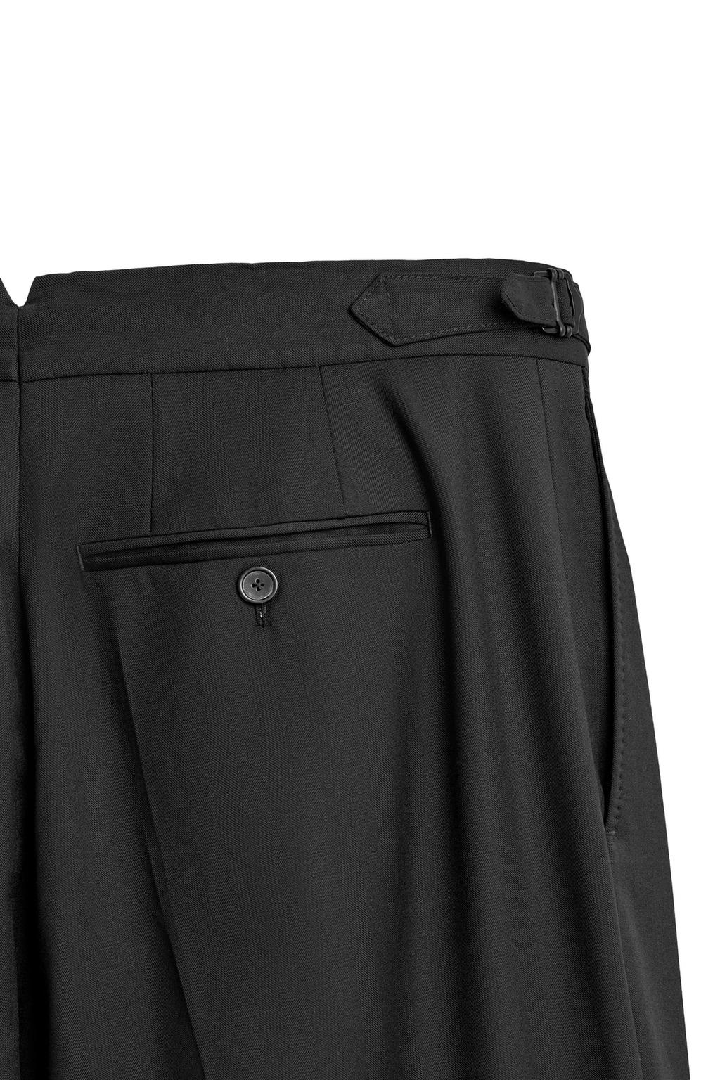 КОСТЮМНЫЕ БРЮКИ ИЗ 100% ШЕРСТИ С ЗАЩИПАМИ