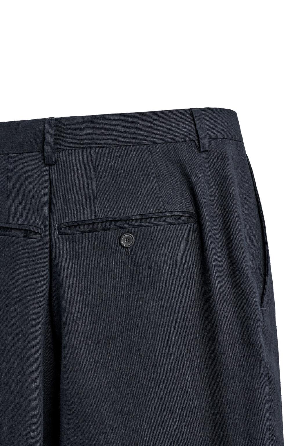 БРЮКИ RELAXED FIT ИЗ 100% ШЕРСТИ С ЗАЩИПАМИ