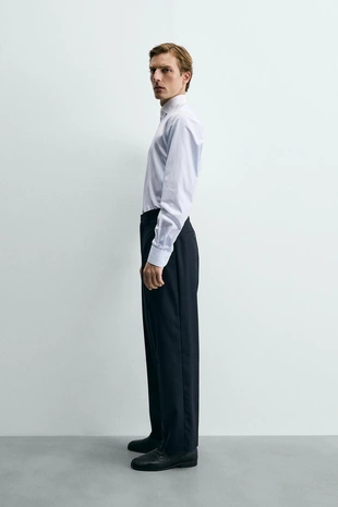Рубашка Slim Fit с контрастным воротником- Заказать в России