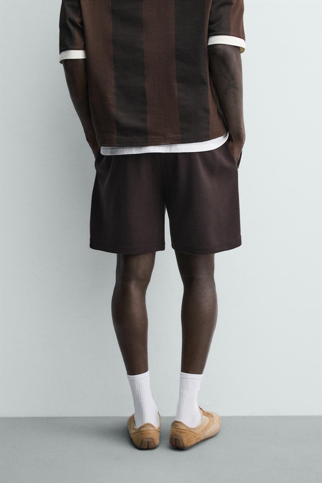 ШОРТЫ В СТИЛЕ РЕТРО ФУТБОЛ С КОНТРАСТНЫМИ ЭЛЕМЕНТАМИ