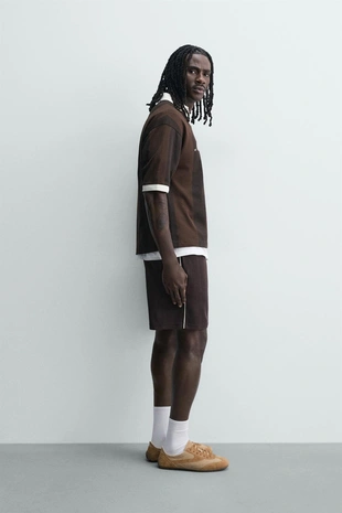 Шорты в стиле ретро футбол с контрастными элементами- Заказать в России