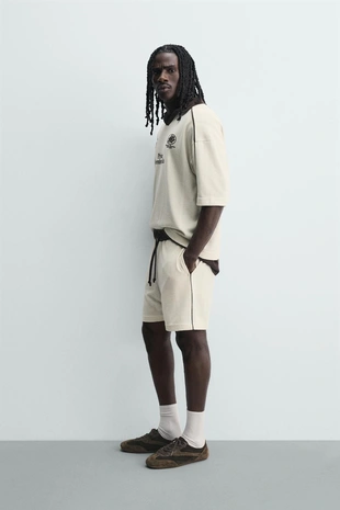 Шорты в стиле ретро футбол с контрастными элементами