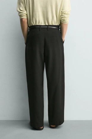 Брюки Relaxed Fit со складками- Заказать в России