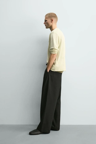 Брюки Relaxed Fit со складками- Заказать в России