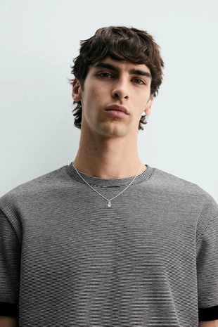 Жаккардовая футболка в контрастную полоску- Заказать в России