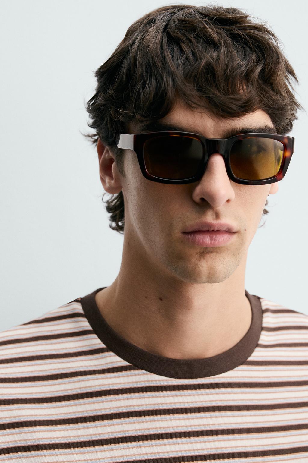 ЖАККАРДОВАЯ ФУТБОЛКА В КОНТРАСТНУЮ ПОЛОСКУ