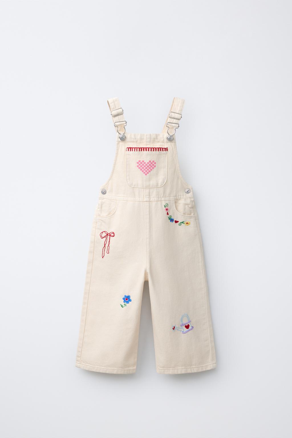 ДЛИННЫЙ КОМБИНЕЗОН ИЗ ТВИЛА С ВЫШИВКОЙ SISSEL EDELBO X ZARA KIDS