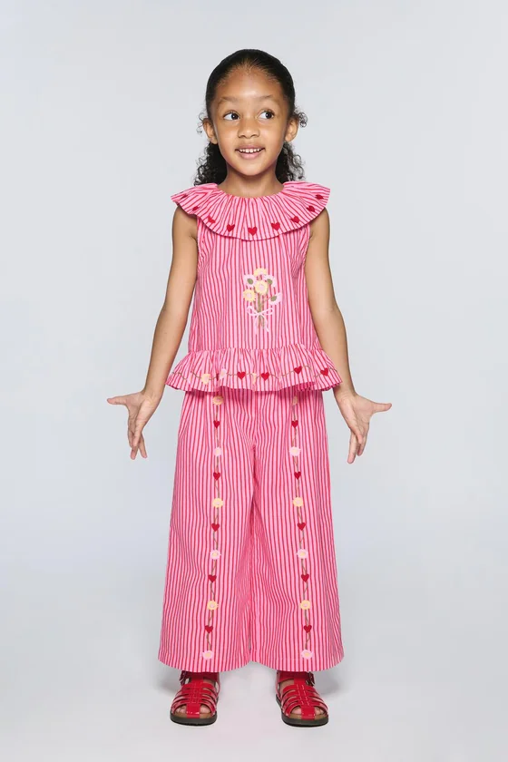 БРЮКИ В ПОЛОСКУ С ВЫШИВКОЙ SISSEL EDELBO X ZARA KIDS