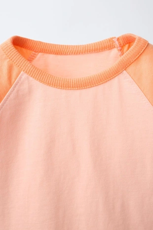 Однотонная футболка реглан