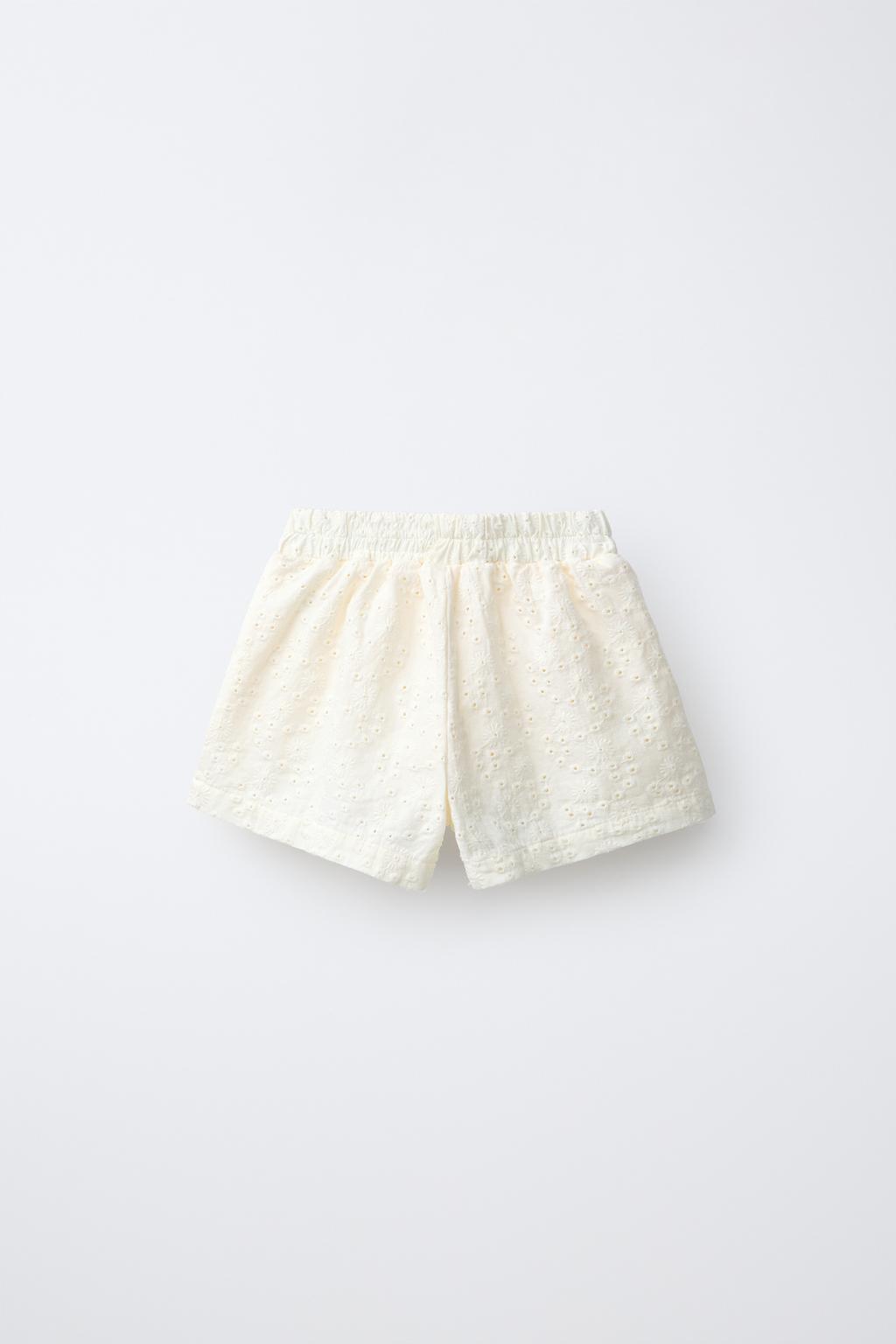 ШОРТЫ С ВЫШИВКОЙ ШИФФЛИ