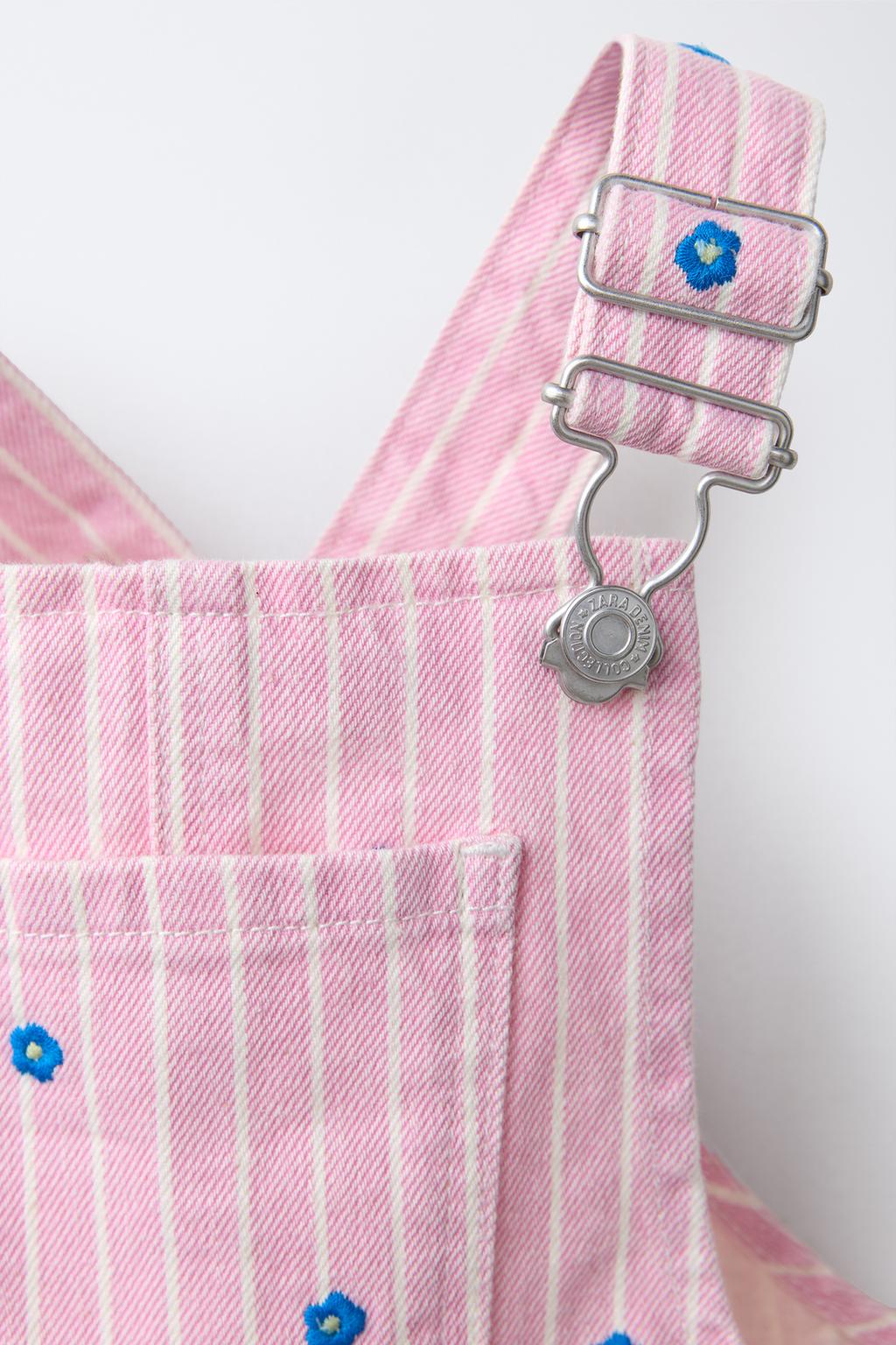 КОРОТКИЙ КОМБИНЕЗОН ИЗ САРЖИ В ПОЛОСКУ С ВЫШИВКОЙ ЦВЕТОВ