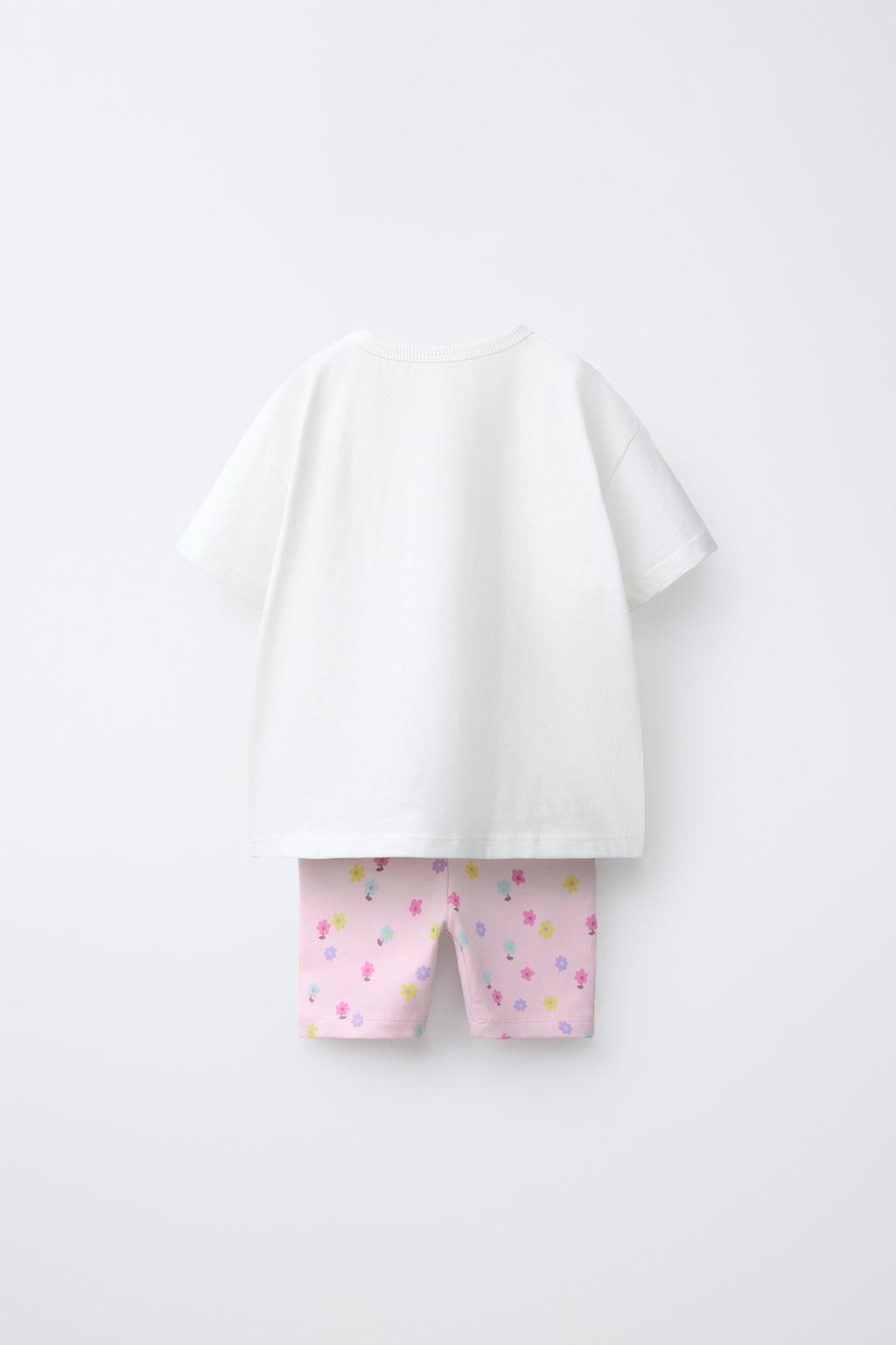 КОМПЛЕКТ ИЗ ФУТБОЛКИ И ВЕЛОСИПЕДНЫХ ЛЕГИНСОВ С ЦВЕТОЧНЫМ ПРИНТОМ