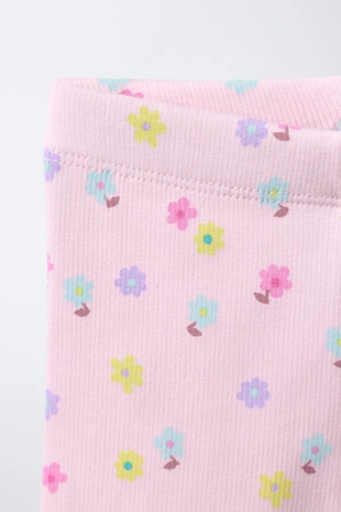 Комплект из футболки и велосипедных легинсов с цветочным принтом- Заказать в России