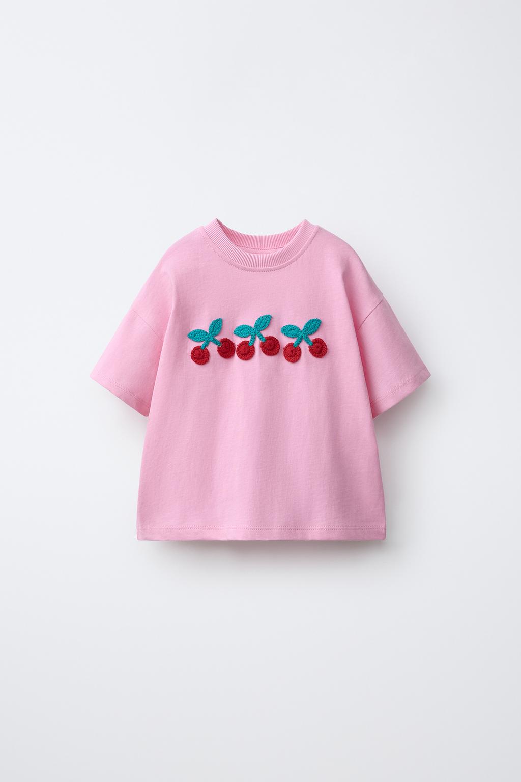 ФУТБОЛКА С ВЫШИТЫМИ ФРУКТАМИ КРОШЕ