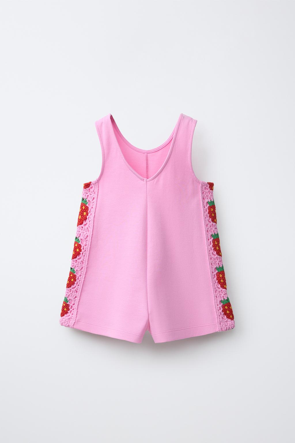 КОРОТКИЙ КОМБИНЕЗОН С ЦВЕТАМИ КРОШЕ