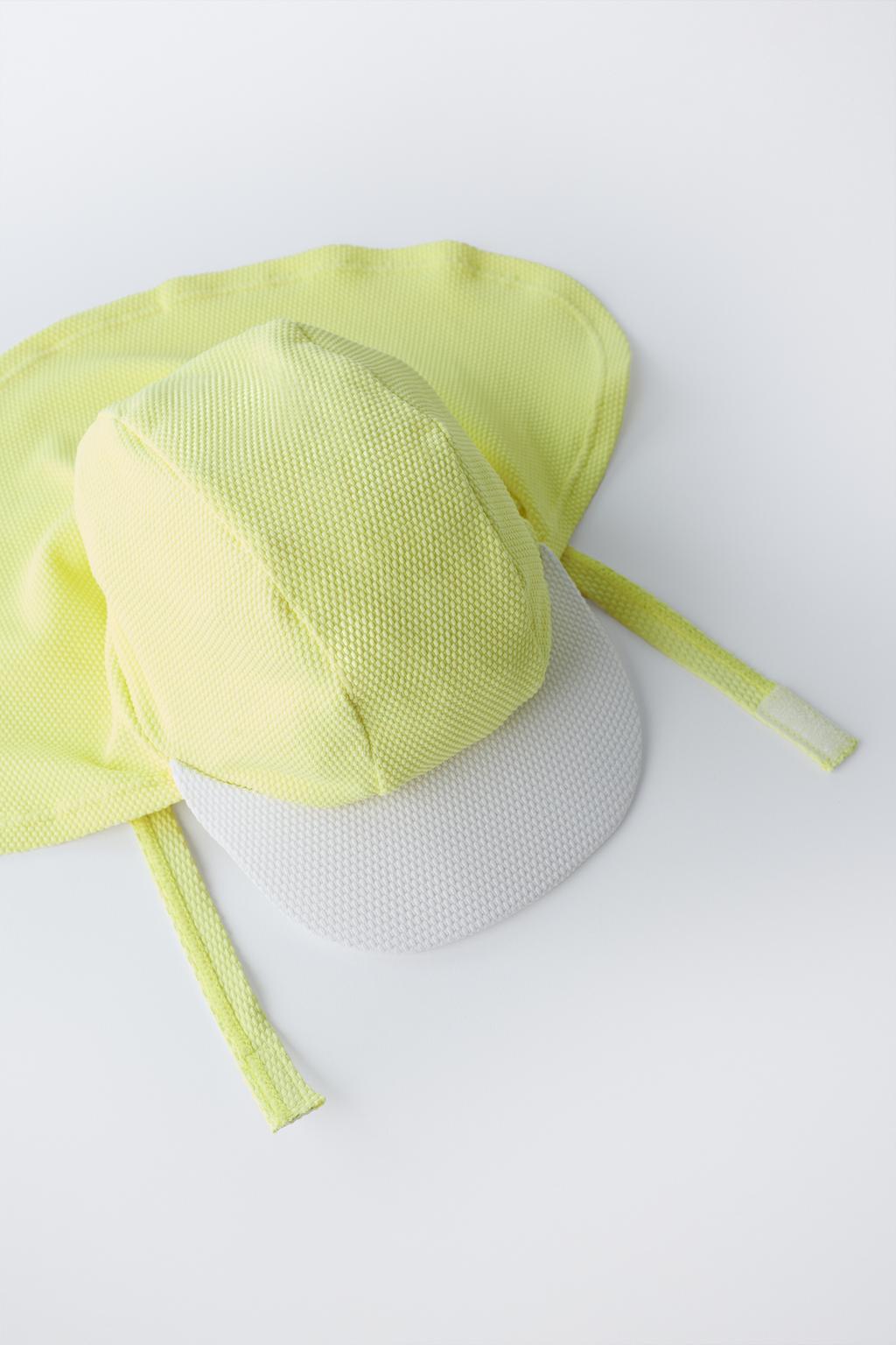 ПЛАВАТЕЛЬНАЯ ШАПОЧКА С ЗАЩИТОЙ ШЕИ