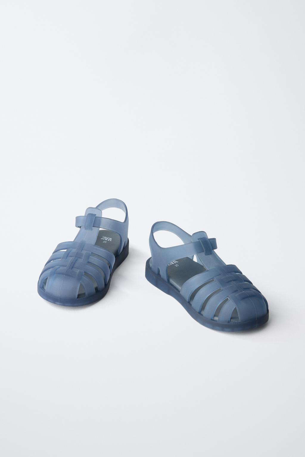 РЕЗИНОВЫЕ САНДАЛИИ