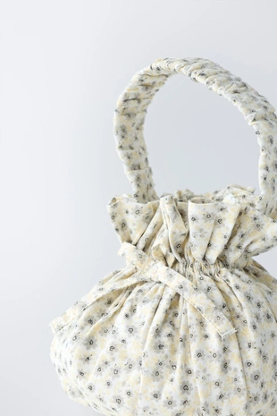 Сумочка с цветочным принтом- Заказать в России