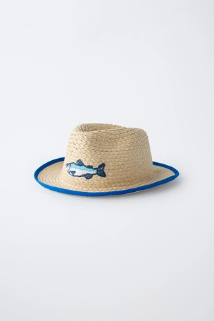 Соломенная шляпа с вышивкой