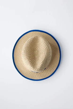 Соломенная шляпа с вышивкой