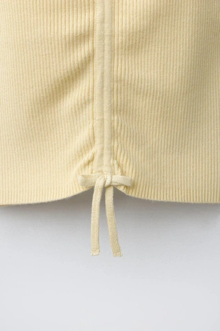 Топ в рубчик со сборками