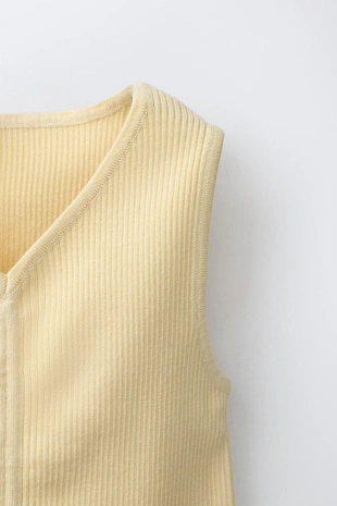 Топ в рубчик со сборками