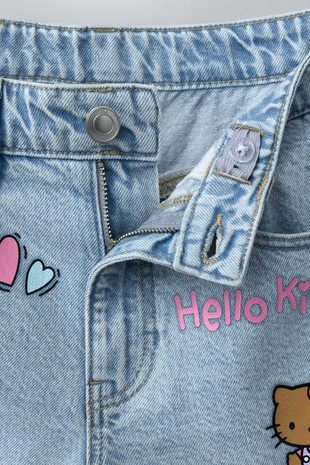 Джинсовые шорты Hello Kitty © Sanrio- Заказать в России