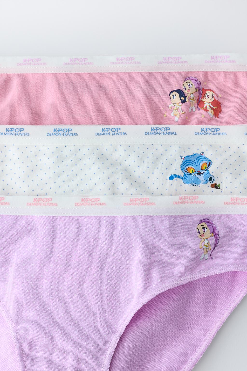 6-14 ЛЕТ/НАБОР ИЗ ТРЕХ ТРУСОВ KPOP DEMON HUNTERS™ NETFLIX ©