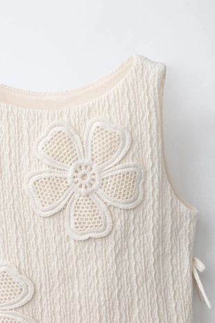 Топ из кружева кроше с цветочным узором- Заказать в России